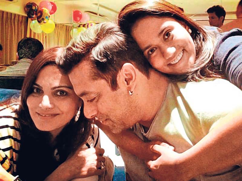 Bollywood Brothers and Sisters - Salman with Aprita and Alvira