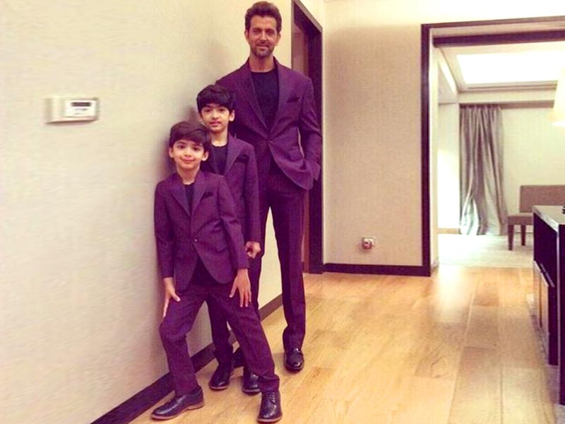 10 Most Adorable Star Kids that you will swoon over!-Hrithik, Hrehaan and Hredhaan 