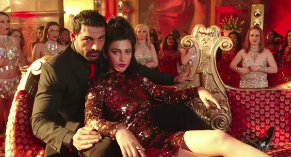 Shruti and John in Welcome Back Title Video Song