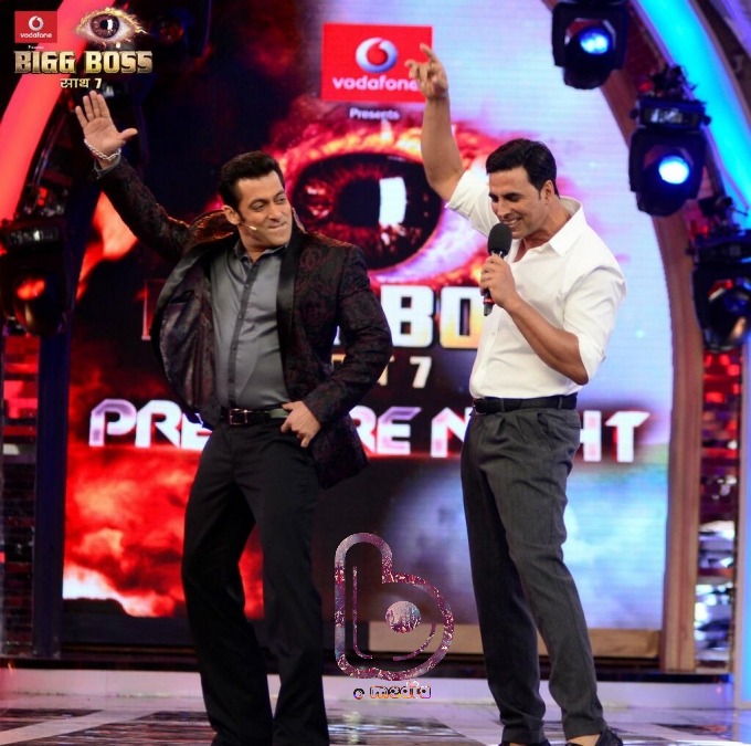 Salman and Akshay to host Bigg Boss 9 together? | Double Trouble!