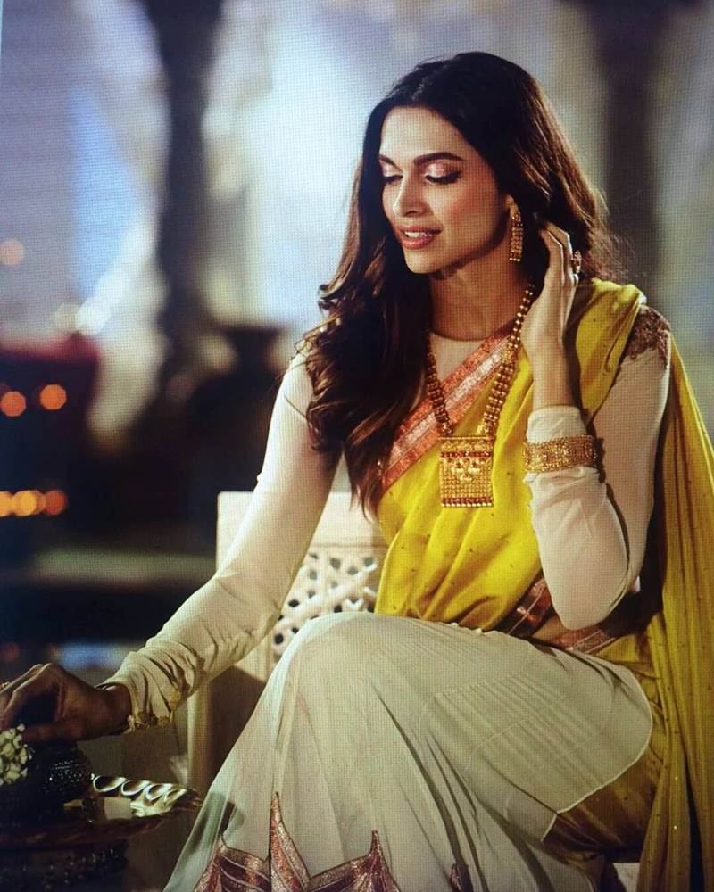 Deepika Padukone stuns in this latest ad for a Jewellery Brand- Deepika 4