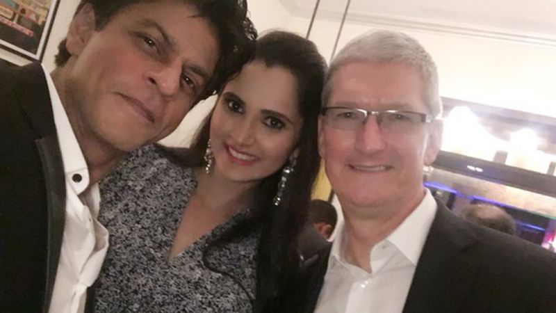 SRK with Sania and Cook
