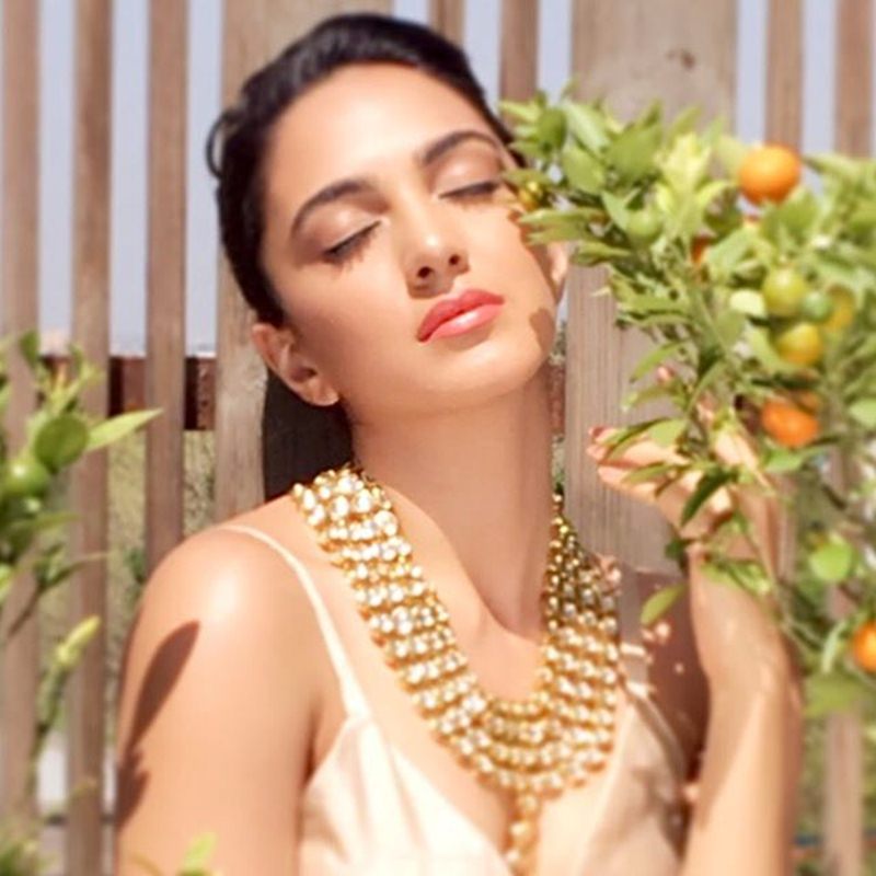 15 Stunning Pictures of Kiara Advani, who will soon be seen in M.S. Dhoni- The Untold Story- Kiara Vit D