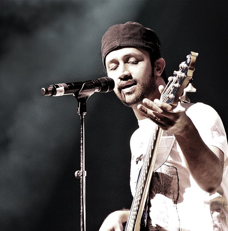 Poll of the Day | Which male singer's voice is the best for romantic songs?- Atif Aslam