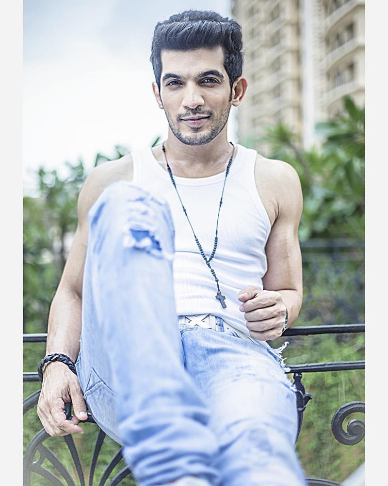 15 Hot Pics of Arjun Bijlani, one of the sexiest men of Indian Television- Arjun Shoot 5