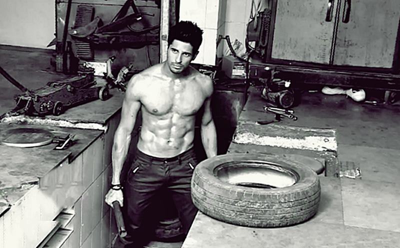 15 Hot Pics of Sidharth Malhotra that justify his hotness to some level- Sid dabboo 1