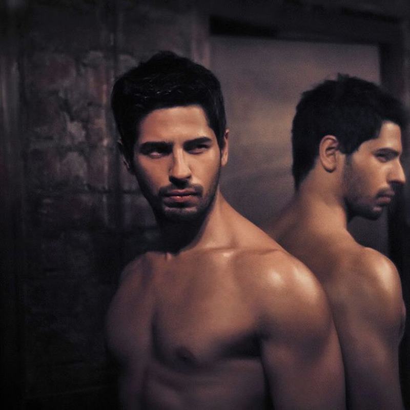 15 Hot Pics of Sidharth Malhotra that justify his hotness to some level- Sid Reflection