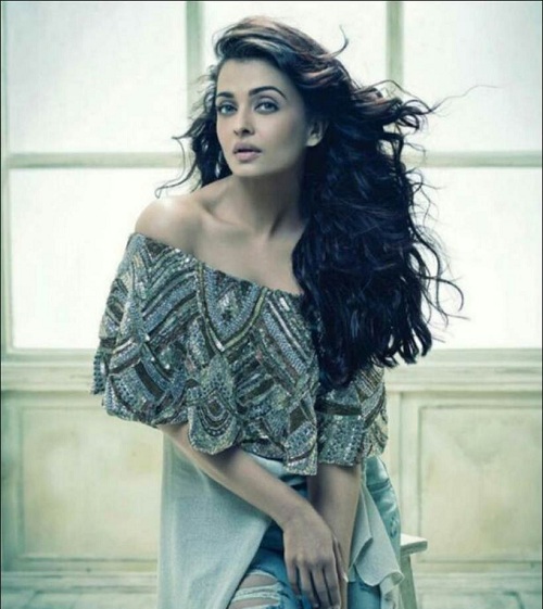 Aishwarya Rai Bachchan - The Elegance