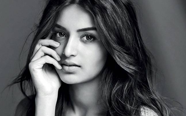 Facts about Nidhhi Agerwal 6