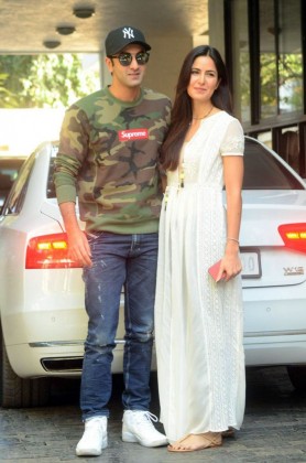 Cute Pictures of Ranbir Kapoor and Katrina Kaif proving they are still going strong