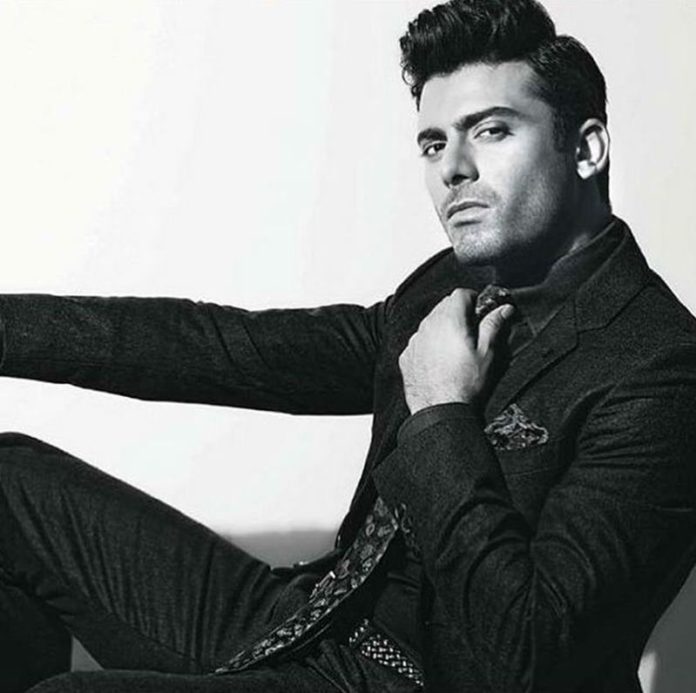 10 Hot Pics of Fawad Khan that will make you swoon