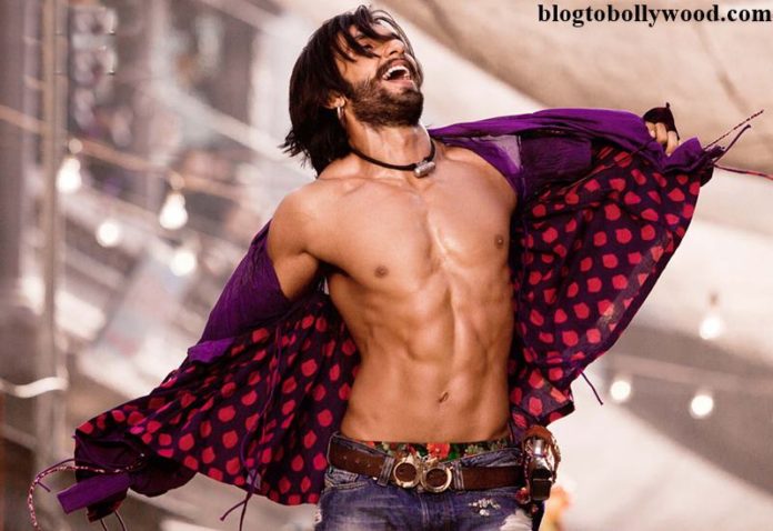 10 Hot Pics of Ranveer Singh that are as abalicious as it can get!